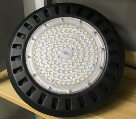 ซื้อ 120lm / w RoHS ได้รับการอนุมัติ UFO High Bay Light 100W 150W 200W 250W ความทนทานสูง online manufacture