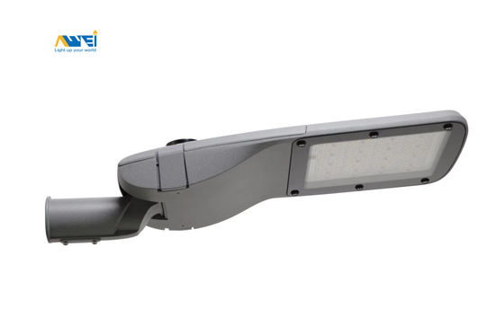 การส่องแสงทางถนนในเมือง ความหมายของบริเวณผู้ขับขี่ดี แสง LED กลางแจ้ง IP65 IK09 5000k การส่องแสงทางถนนหลัก