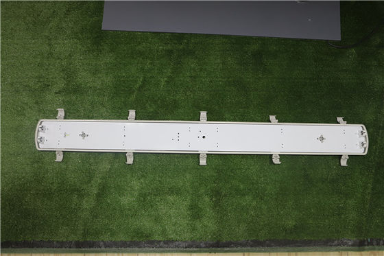 IP65 36W 40W Led Tri Proof Light สำหรับที่จอดรถ