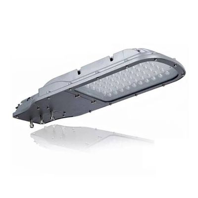 50W 80W 100W 150W LED Street Light Fixtures IP65 IK09 Meanwell Driver 5000K การส่องแสงกลางแจ้ง Led Street Lighting